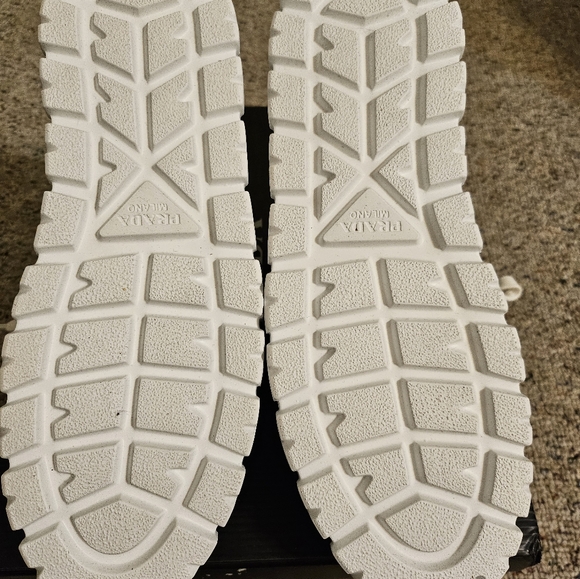 Sneackers prada white - Picture 3 of 3